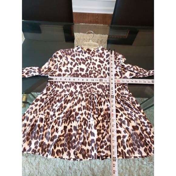 Carole Christian Blouse Top Womens Medium White Leopard Print Tiered Hem Stretch - Picture 7 of 10